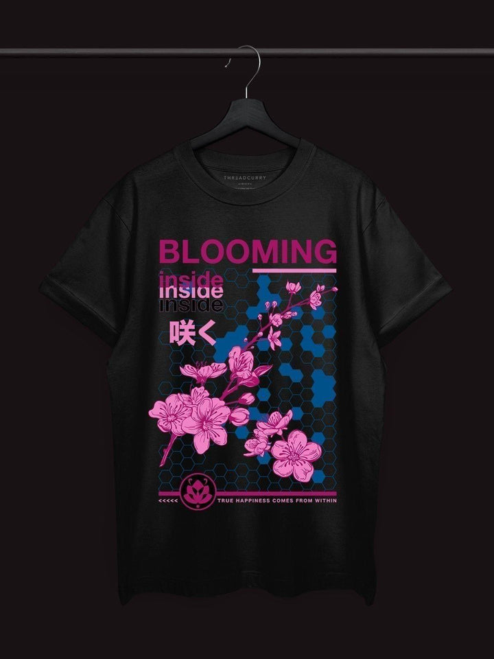 Blooming Tshirt - THREADCURRY
