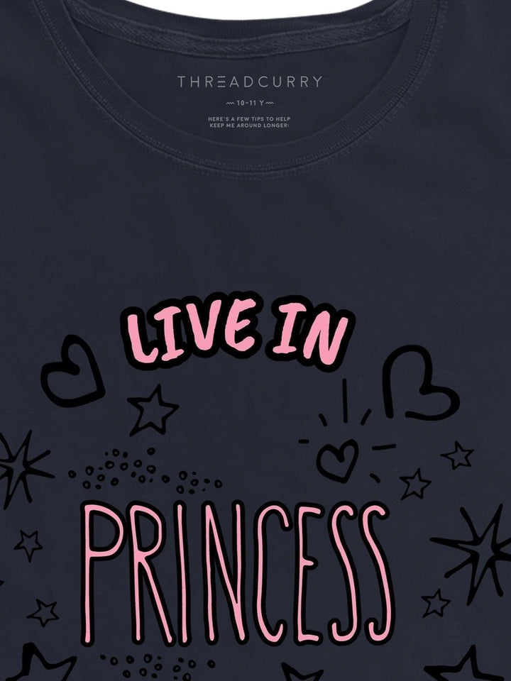 Princess Tshirt - THREADCURRY